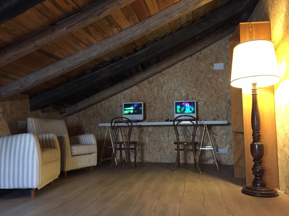 Albergue Rosalia / Pilgrim Hostel Castrojeriz Ngoại thất bức ảnh
