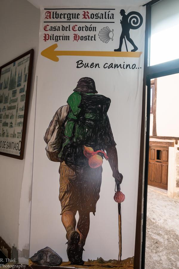 Albergue Rosalia / Pilgrim Hostel Castrojeriz Ngoại thất bức ảnh